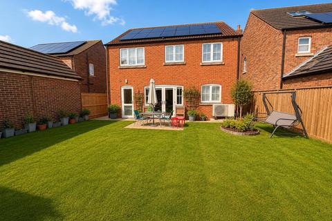 4 bedroom detached house for sale, Dixon Close, Keelby, Grimsby, DN41