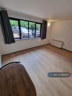 1 bedroom flat to rent, Pyramid Close, Northampton, NN3