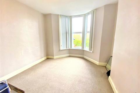 1 bedroom flat to rent, Stow Park Court, Stow Hill,