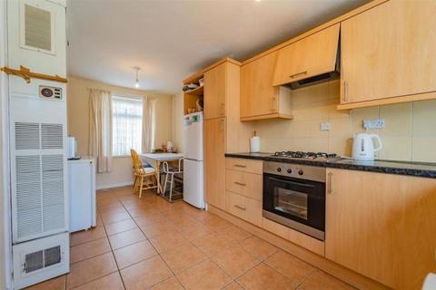 undefined, Varden Croft
