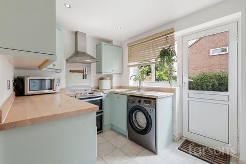 3 bedroom semi-detached house for sale, Poppy Close, Pilgrims Hatch, CM15
