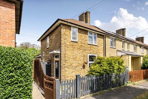 Shaftesbury Road, Carshalton SM5