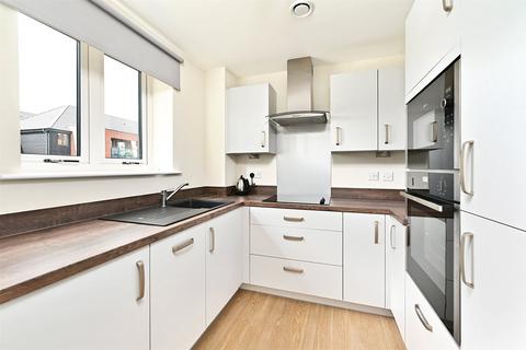 1 bedroom apartment for sale, Station Road, Hampshire RG27