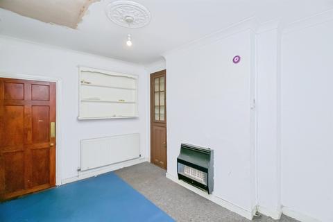 3 bedroom terraced house for sale, St. Marys Avenue, Barry