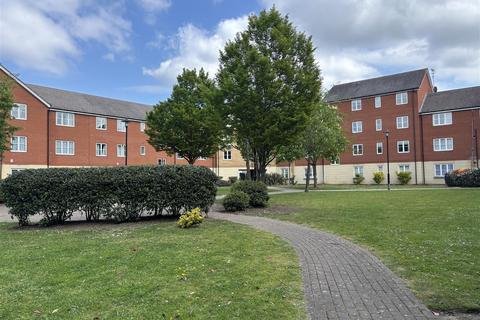 2 bedroom flat for sale, Sherman Gardens, Chadwell Heath, Romford