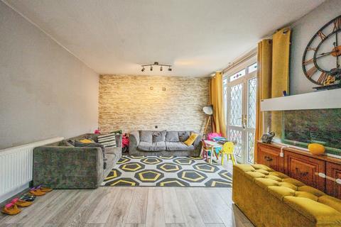 3 bedroom end of terrace house for sale, Saxelby Close, Birmingham