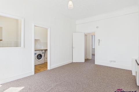 1 bedroom flat to rent, Cavendish Place, Town Centre, Eastbourne, BN21