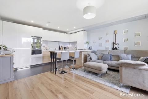 2 bedroom apartment for sale, Blackthorn House, 55 St. Clements Avenue, RM3