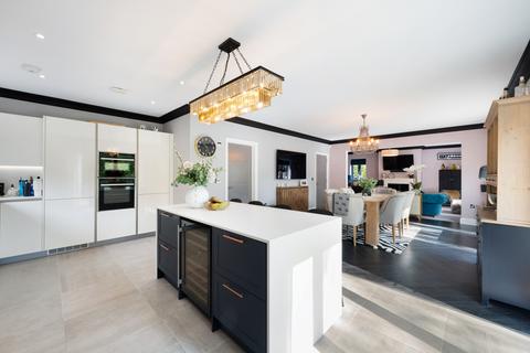 5 bedroom detached house for sale, Heys Green Drive, Henbury, Macclesfield, Cheshire, SK11