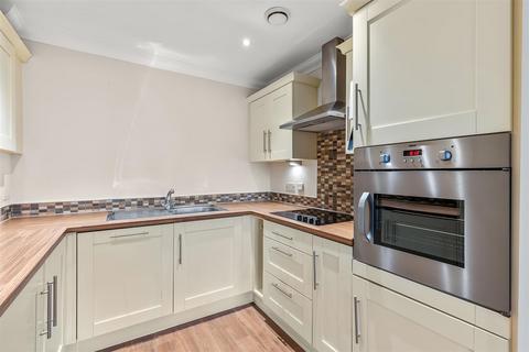 undefined, Valley Drive, Ilkley LS29