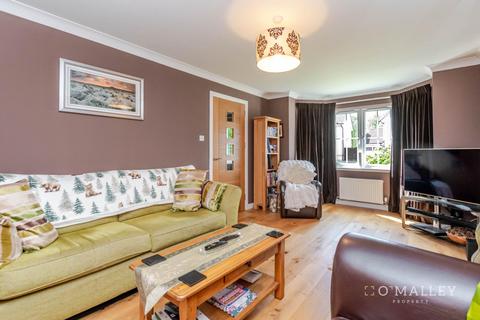 4 bedroom detached house for sale, Sandpiper Meadow, Alloa