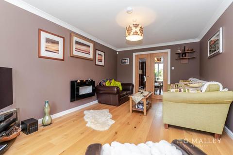4 bedroom detached house for sale, Sandpiper Meadow, Alloa