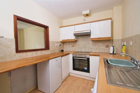2 bedroom flat for sale, Harrison Way, Cardiff, CF11