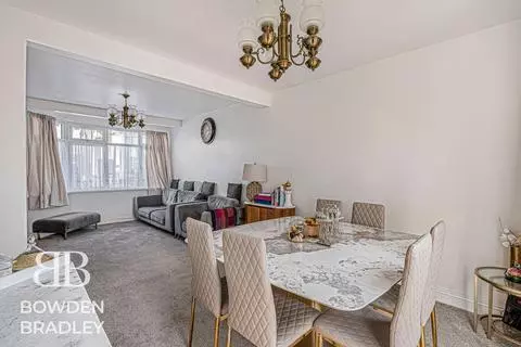 3 bedroom terraced house for sale – pohled 4