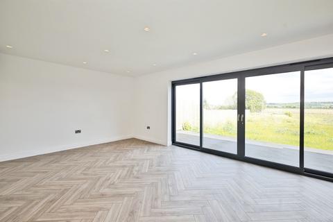undefined, Watts Quarry Lane, Somerton