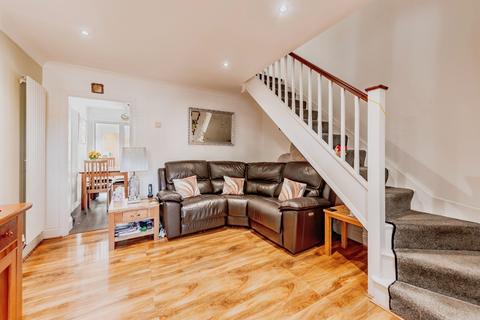2 bedroom terraced house for sale, Alberta Drive, Smallfield, Horley