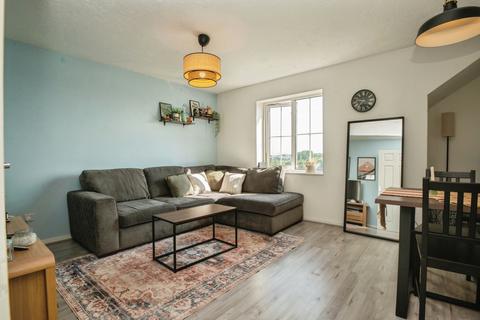 2 bedroom flat for sale, Seager Drive, CARDIFF, South Glamorgan, CF11