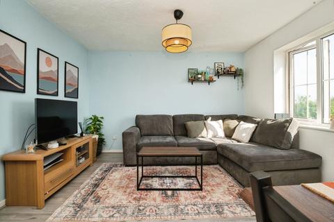 2 bedroom flat for sale, Seager Drive, CARDIFF, South Glamorgan, CF11