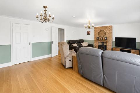 4 bedroom detached house for sale, Bromley Road, Elmstead, Colchester, CO7
