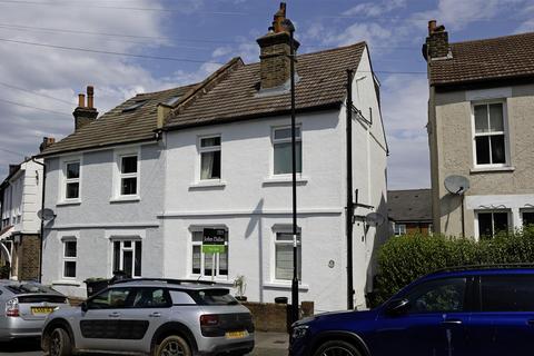 Bynes Road, South Croydon