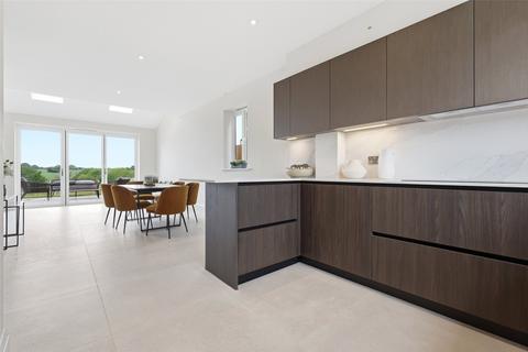 4 bedroom detached house for sale, High House Farm, Stapleford Road, Stapleford Abbotts, Romford, RM4
