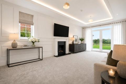 4 bedroom detached house for sale, High House Farm, Stapleford Road, Stapleford Abbotts, Romford, RM4