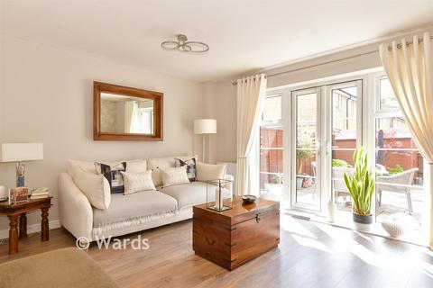 3 bedroom terraced house for sale, Eustace Crescent, Rochester ME2