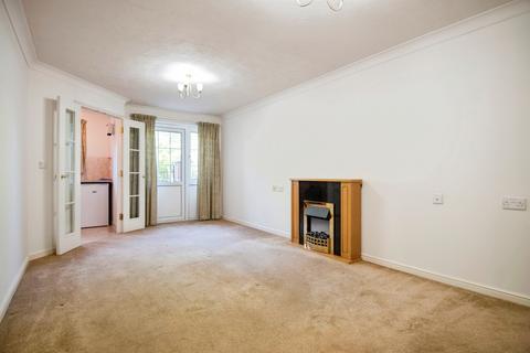 1 bedroom apartment for sale, Saxon Court, Hitchin SG4