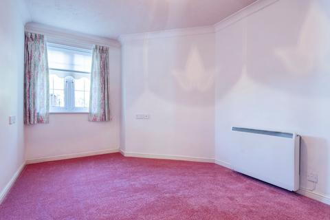 1 bedroom apartment for sale, Saxon Court, Hitchin SG4