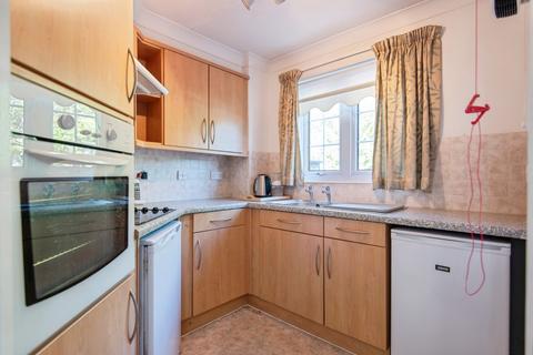 1 bedroom apartment for sale, Saxon Court, Hitchin SG4