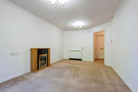 1 bedroom apartment for sale, Saxon Court, Hitchin SG4