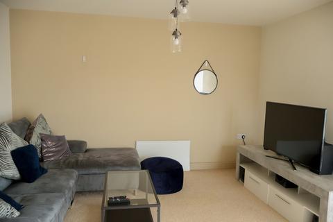 1 bedroom flat for sale, Dashwood Avenue, High Wycombe HP12