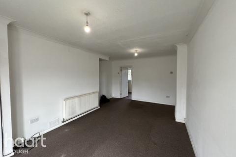 3 bedroom terraced house to rent, Severn Crescent, SLOUGH