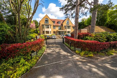 3 bedroom penthouse for sale, Maple Avenue, Bishop's Stortford, Hertfordshire, CM23