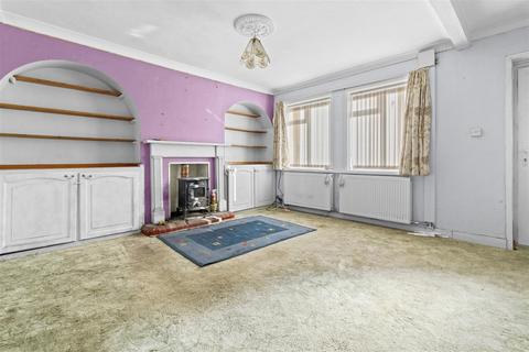 3 bedroom end of terrace house for sale, Hailsham Road, Polegate BN26