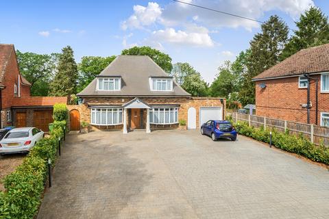 Wood Lane Close, Iver, Buckinghamshire