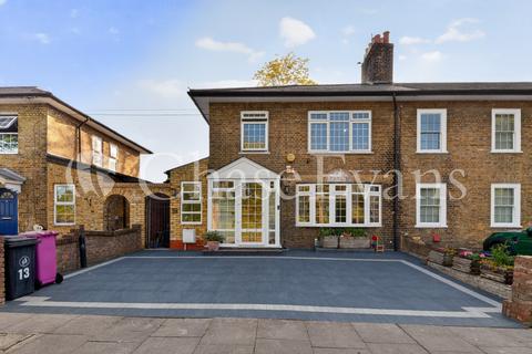 undefined, Spindrift Avenue, Isle Of Dogs, London, E14