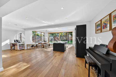 undefined, Spindrift Avenue, Isle Of Dogs, London, E14