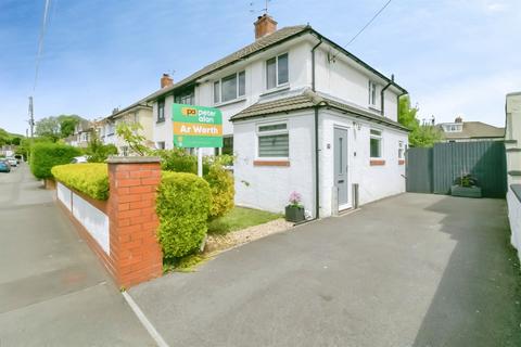3 bedroom semi-detached house for sale, Greenfield Avenue, Dinas Powys