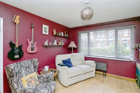 3 bedroom semi-detached house for sale, Greenfield Avenue, Dinas Powys