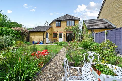 3 bedroom detached house for sale, Shipley Mill Close, Ashford TN23