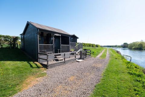 1 bedroom property with land for sale, LOT 3 Lower North Wark Fishings