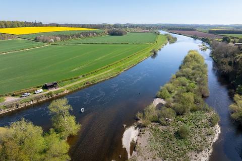 1 bedroom property with land for sale, LOT 3 Lower North Wark Fishings