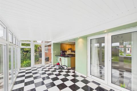 3 bedroom detached bungalow for sale, Kynaston Drive, Wem