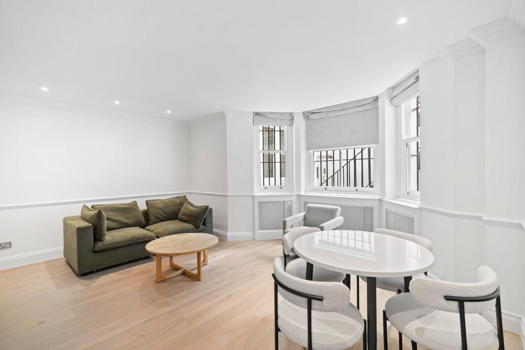 Apartment in London - View 2