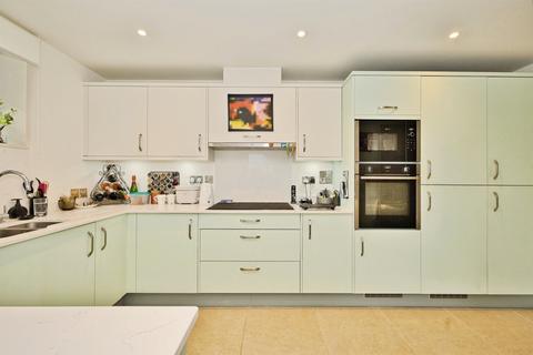 undefined, Canon Woods Close, SHERBORNE