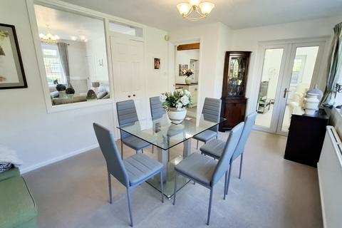 4 bedroom detached house for sale, White Brook Lane, Uppermill OL3