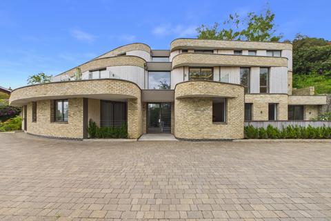 3 bedroom apartment for sale, 63 Broadwater Down, Kent TN2