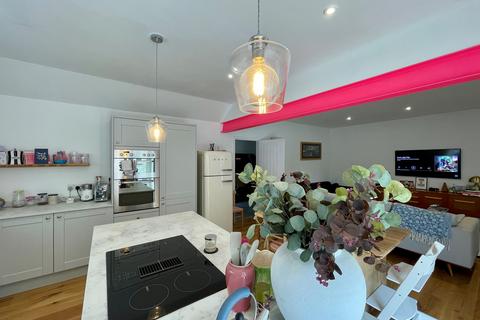 4 bedroom barn conversion to rent, Old Feltwell Road, Methwold, THETFORD