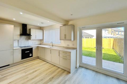 3 bedroom semi-detached house for sale, The Haven, Leeds